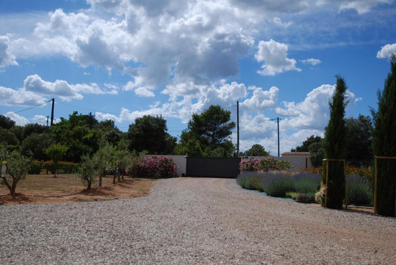Villa Otilia-Bed And Breakfast-Chambres D'Hotes En Provence Rians  Exterior foto