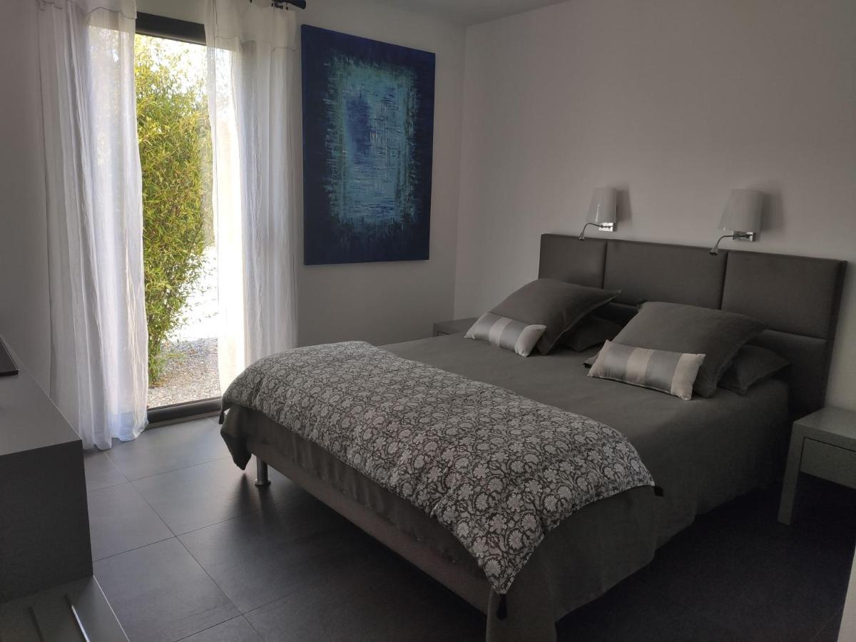 Villa Otilia-Bed And Breakfast-Chambres D'Hotes En Provence Rians  Exterior foto