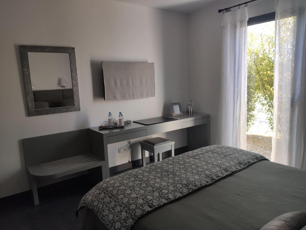 Villa Otilia-Bed And Breakfast-Chambres D'Hotes En Provence Rians  Exterior foto