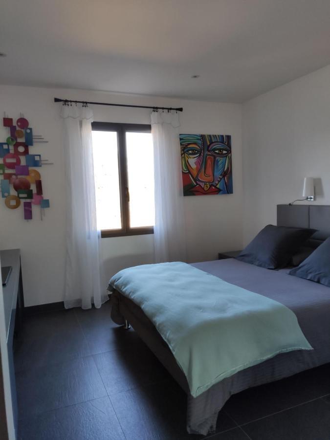 Villa Otilia-Bed And Breakfast-Chambres D'Hotes En Provence Rians  Exterior foto